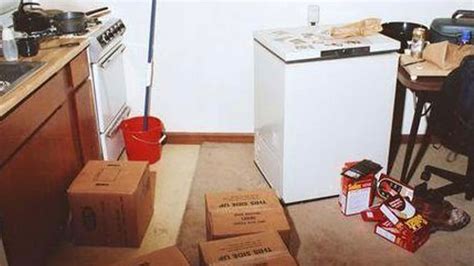 dahmer victim photos|Jeffrey Dahmer Crime Scene Photos From Apartment。